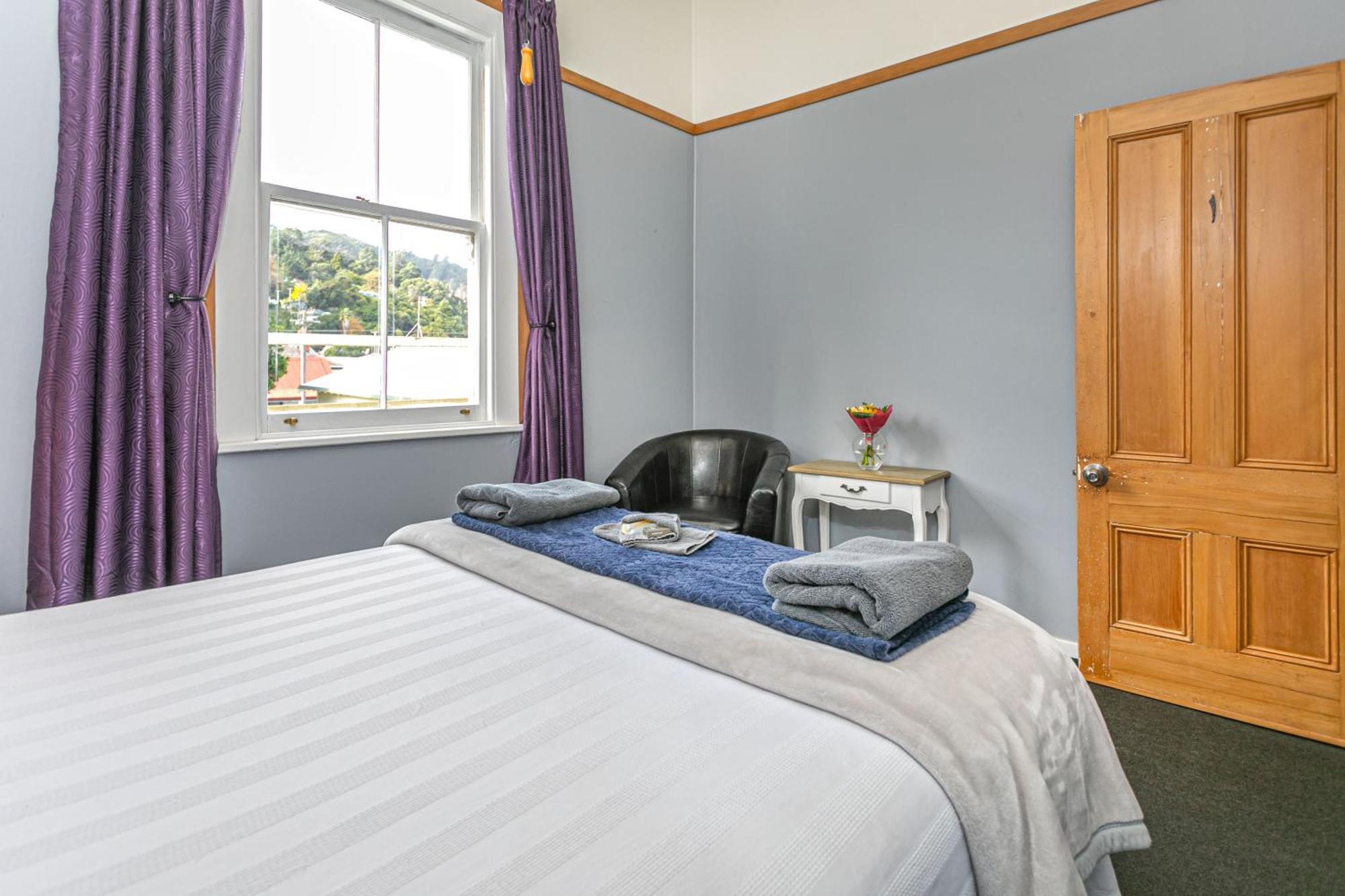 Lady Bowen Bed & Breakfast Thames Exteriör bild