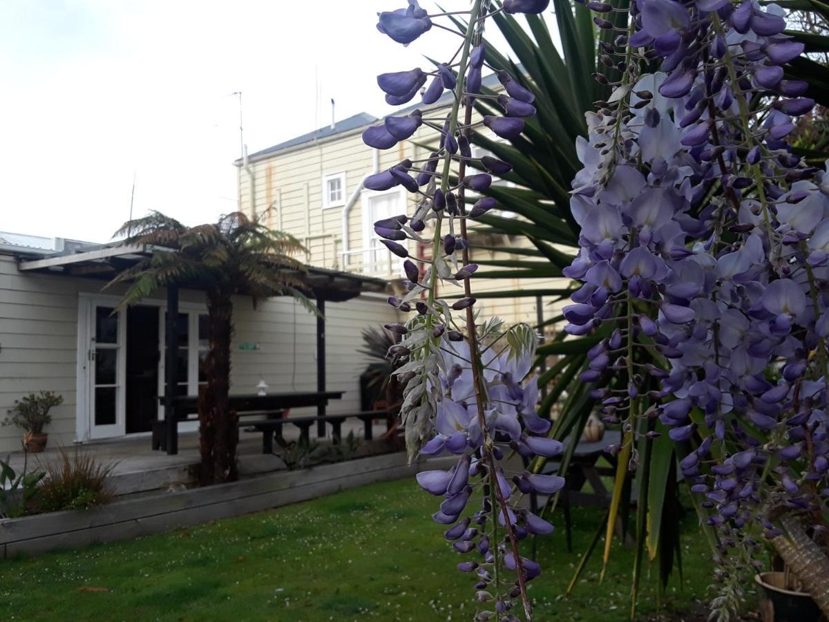 Lady Bowen Bed & Breakfast Thames Exteriör bild
